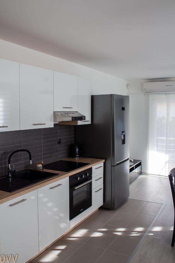 Apartmani My Way, Tribunj Free Parking Free Bicycles Tribunj (Sibenik-Knin) Exterior foto