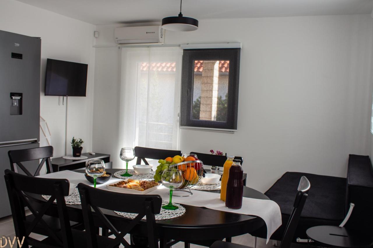 Apartmani My Way, Tribunj Free Parking Free Bicycles Tribunj (Sibenik-Knin) Exterior foto
